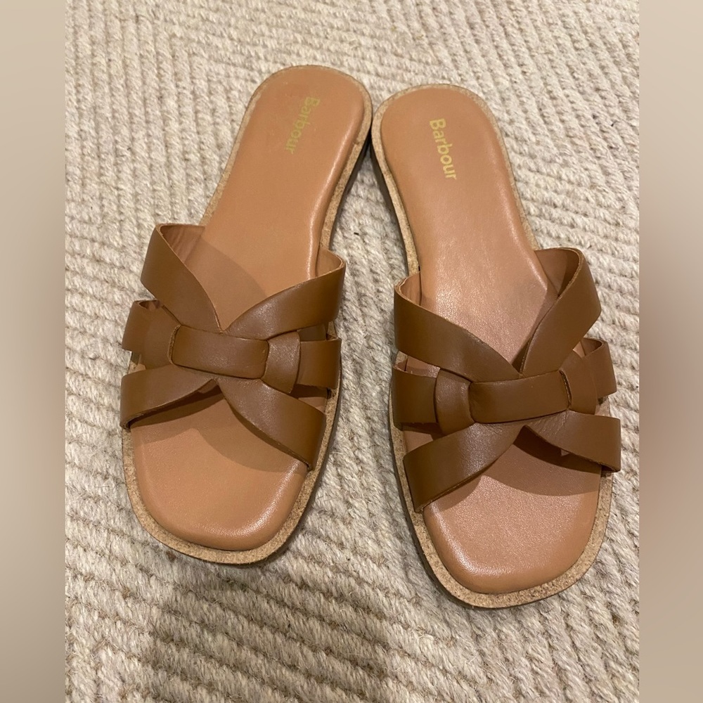 NEW BARBOUR sandals